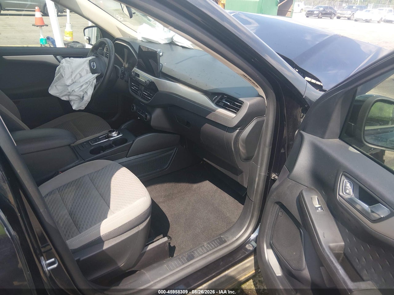 2020 FORD ESCAPE SE · 5/12