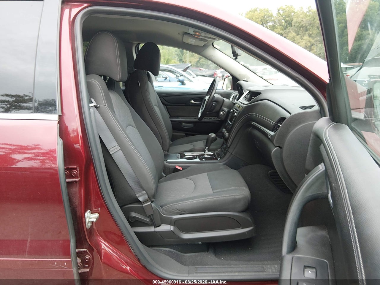 2016 CHEVROLET TRAVERSE 1LT · 5/12
