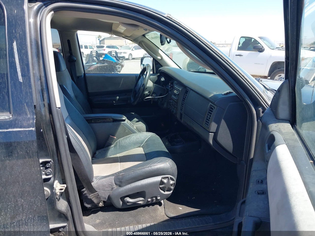2002 DODGE DURANGO R/T · 5/12