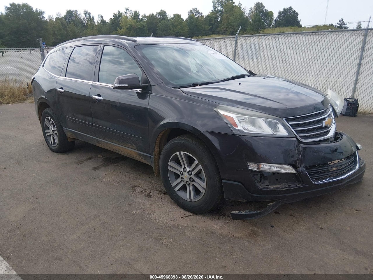 1GNKRHKD9HJ****** · 2017 CHEVROLET TRAVERSE LT