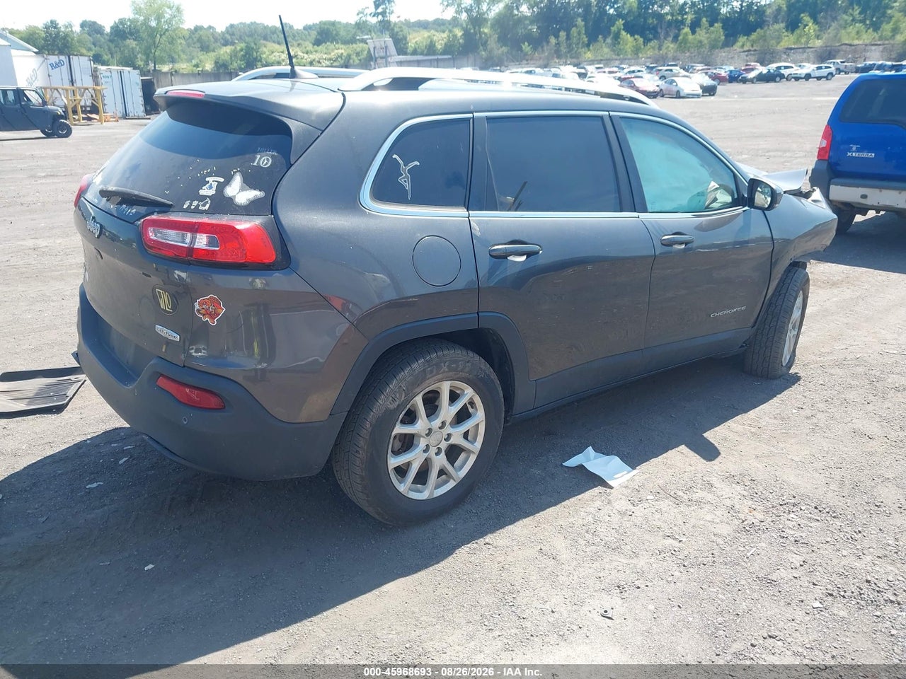 2016 JEEP CHEROKEE LATITUDE · 4/12