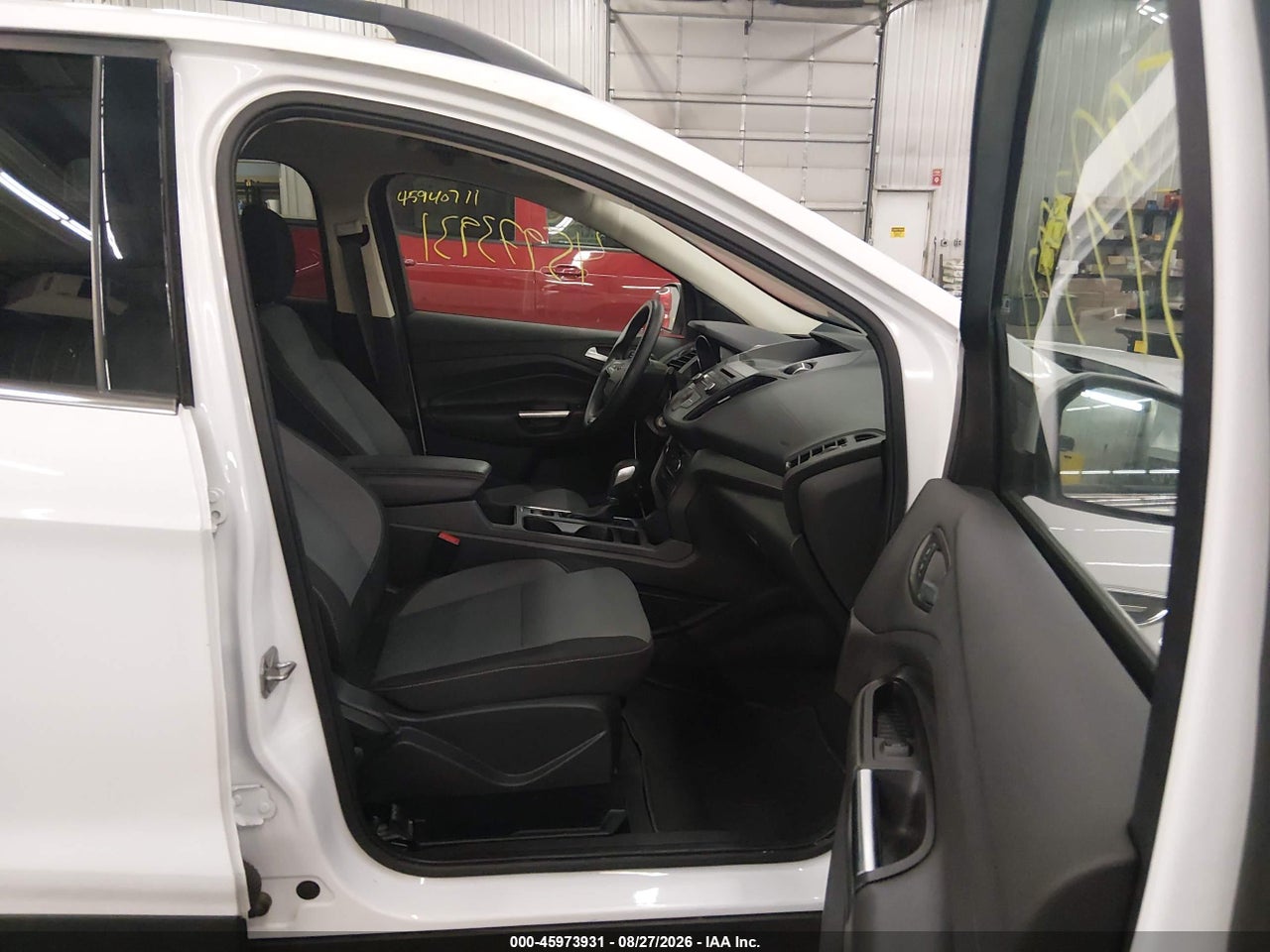 2018 FORD ESCAPE SE · 5/12