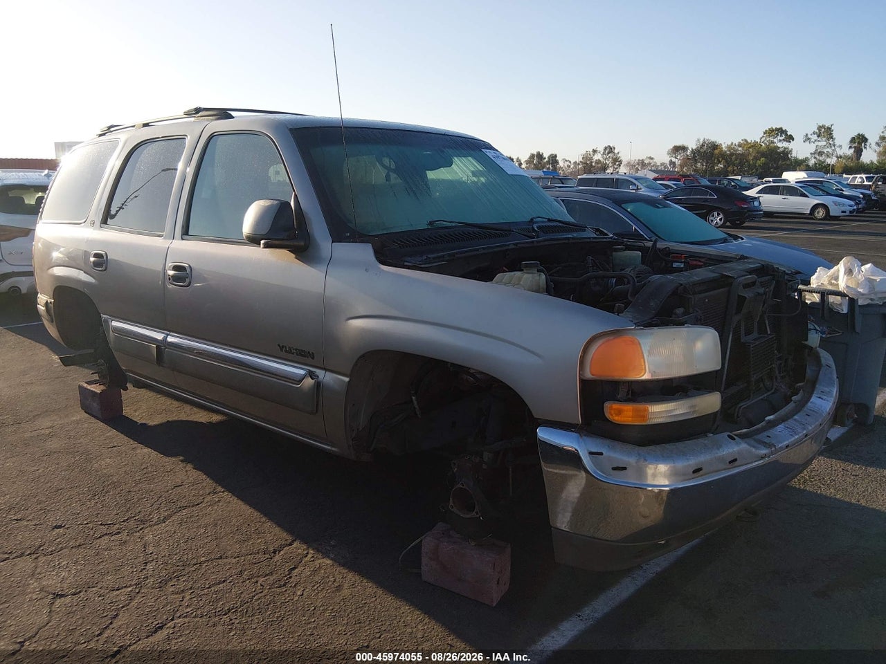 1GKEC13V72R****** · 2002 GMC YUKON SLE
