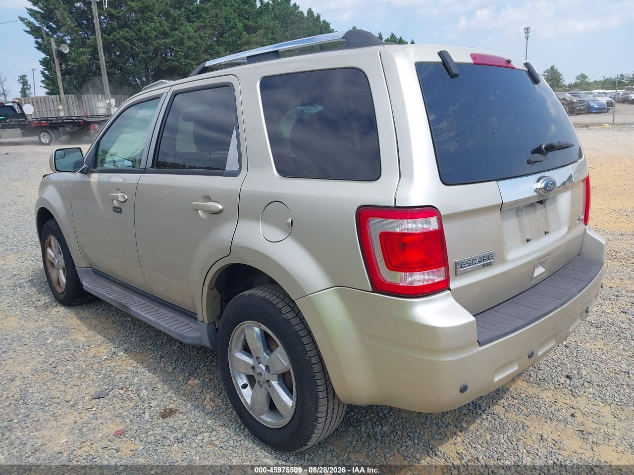 2010 FORD ESCAPE LIMITED · 3/11