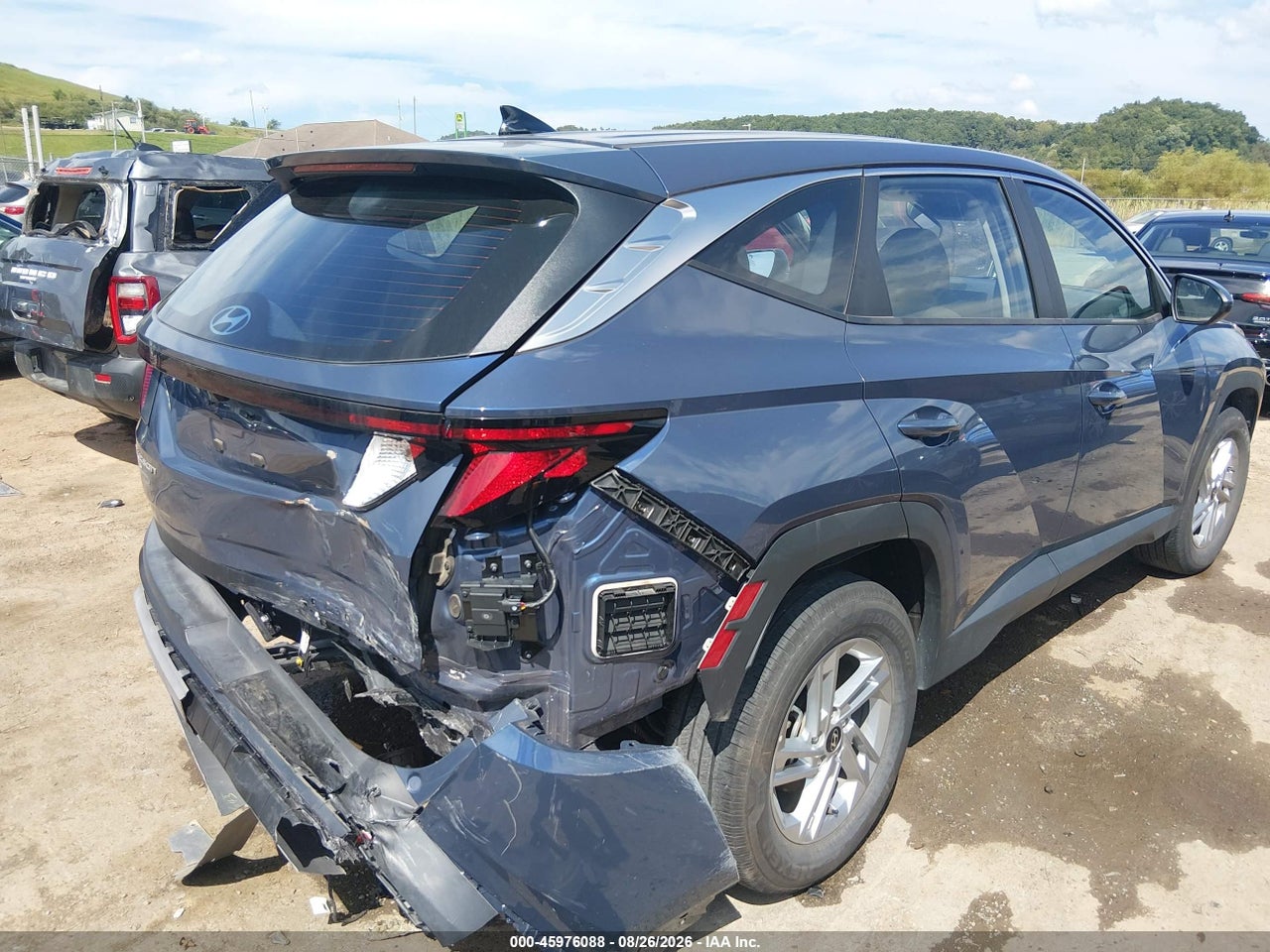 2025 HYUNDAI TUCSON SE · 4/12