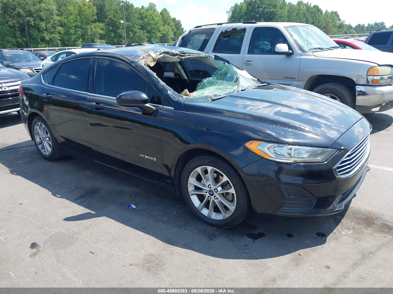 3FA6P0LU4KR****** · 2019 FORD FUSION HYBRID SE