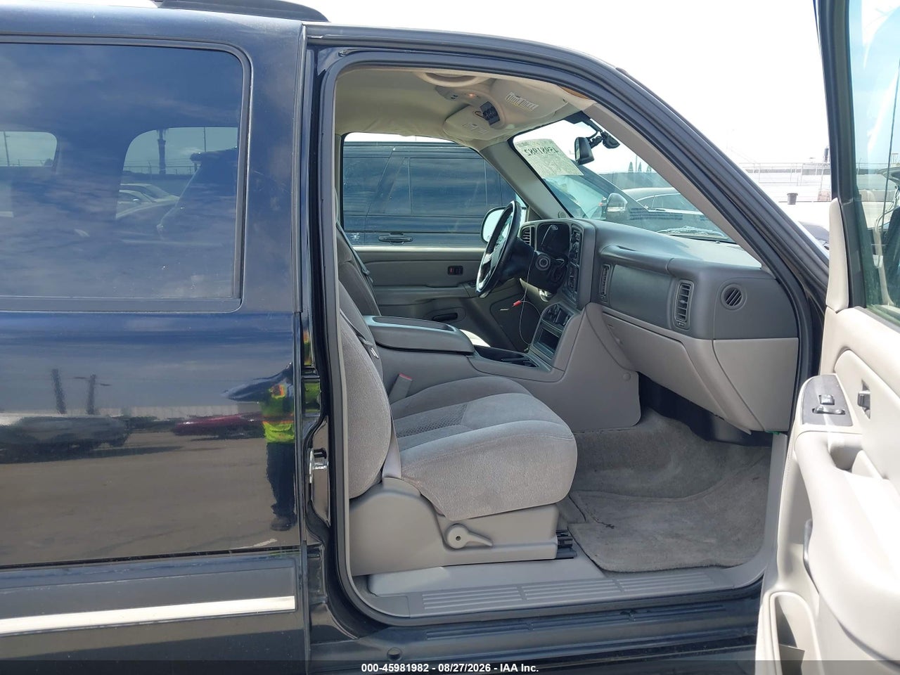 2005 CHEVROLET TAHOE LS · 5/12