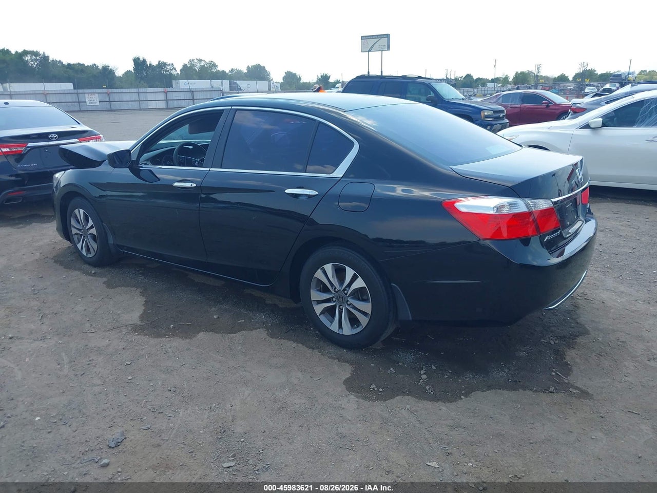 2015 HONDA ACCORD LX · 3/12