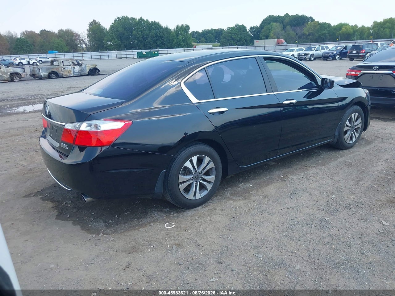 2015 HONDA ACCORD LX · 4/12