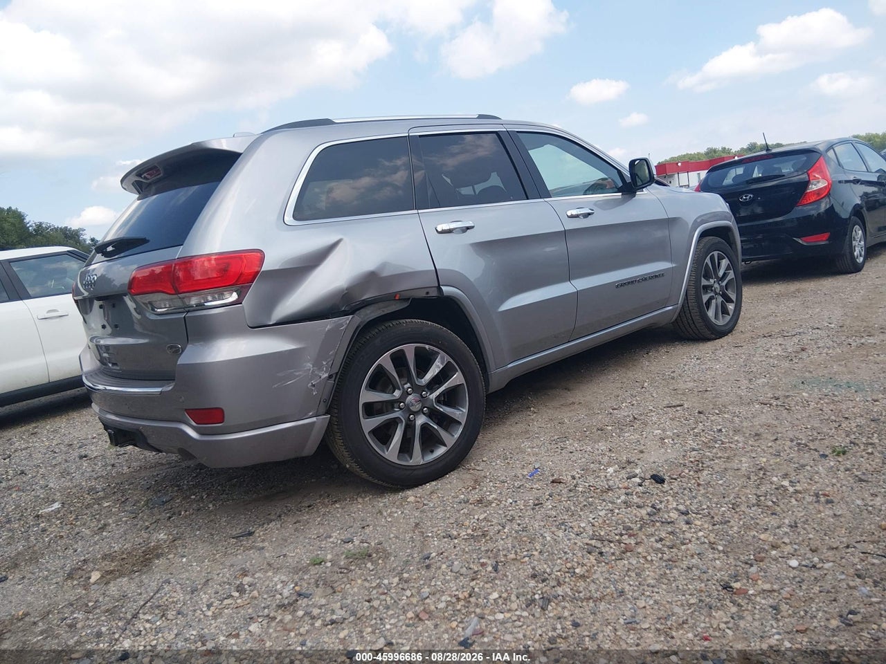 2017 JEEP GRAND CHEROKEE OVERLAND 4X4 · 4/12