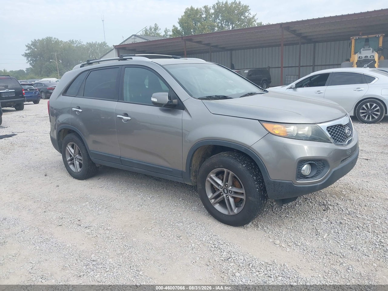 2011 KIA SORENTO LX