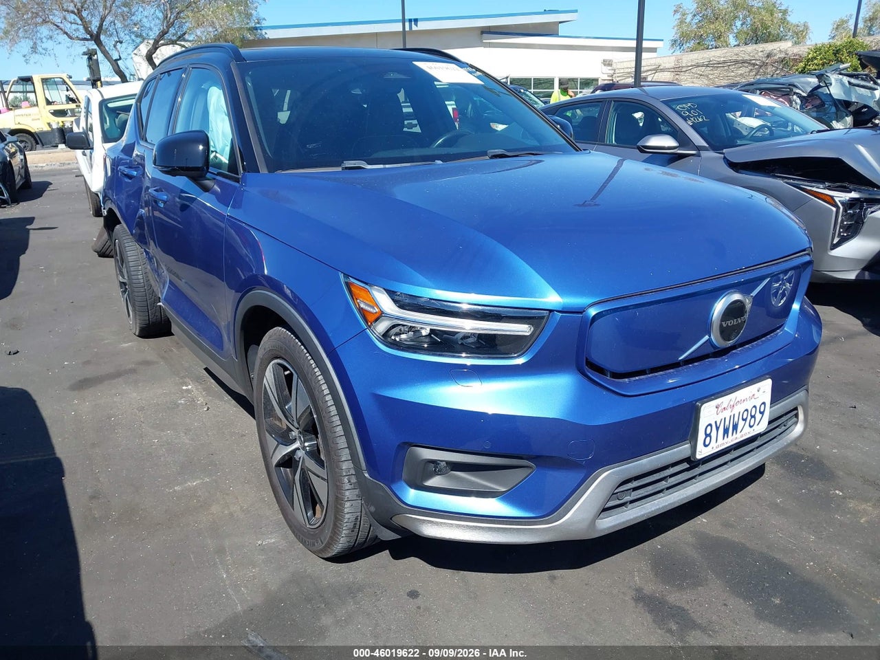 2021 Volvo XC40