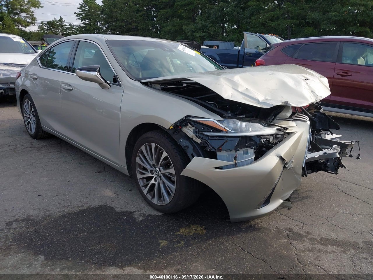 2019 Lexus ES