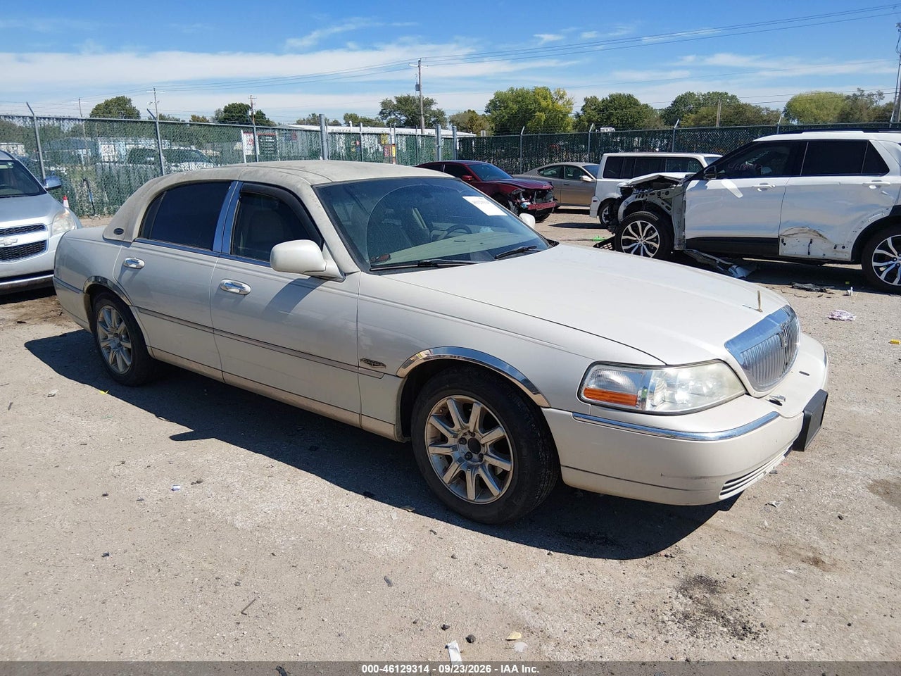 2005 Lincoln Town Car