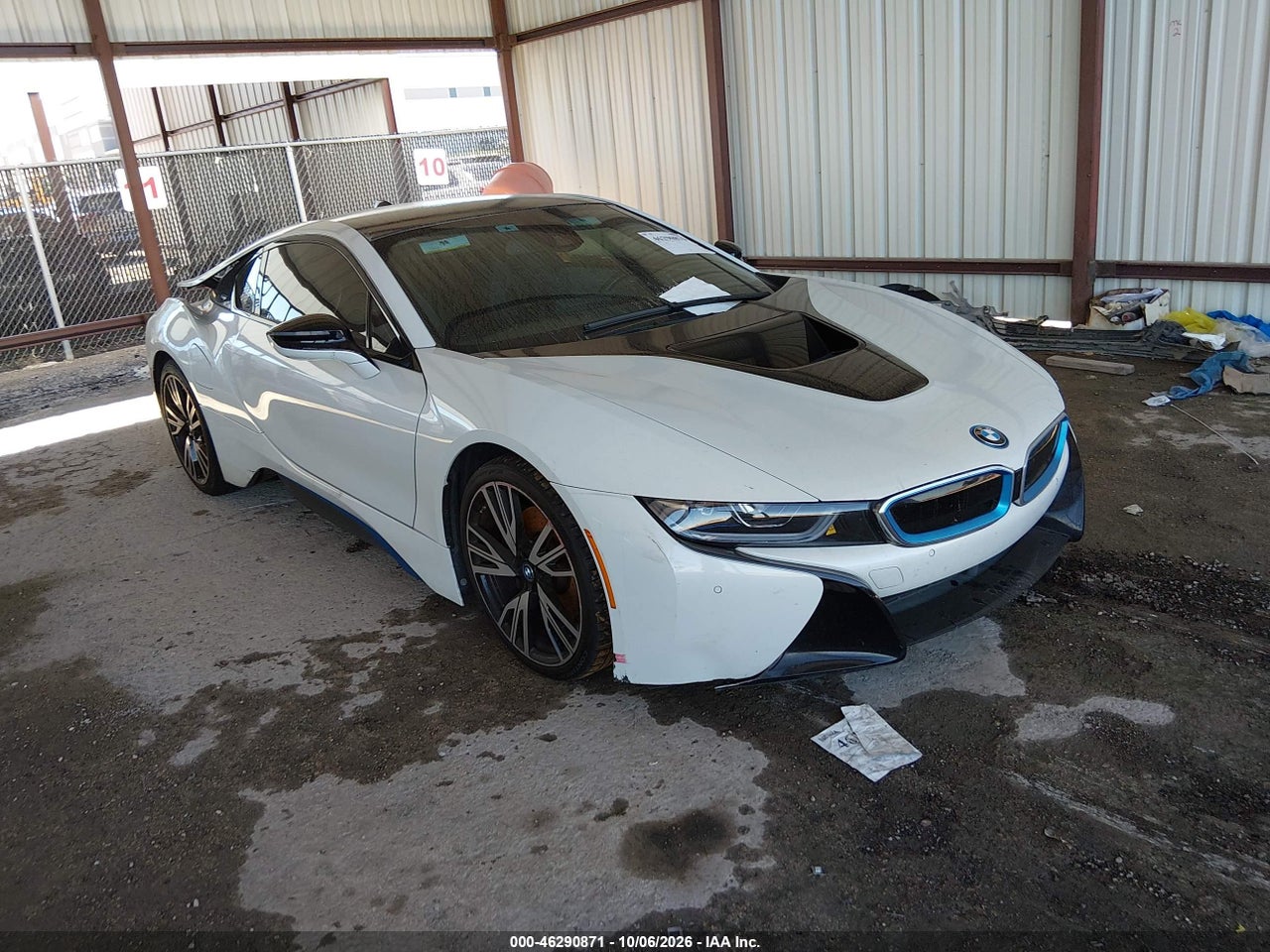 2016 BMW i8