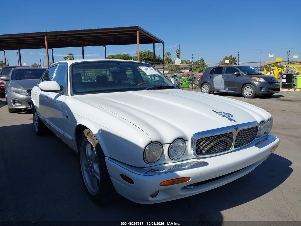 1998 Jaguar XJR