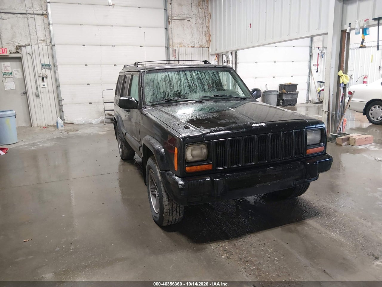 2000 Jeep Cherokee