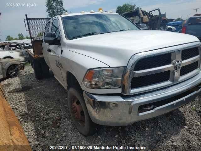 2015 DODGE RAM 3500 ST CREW CAB  thumbnail 2