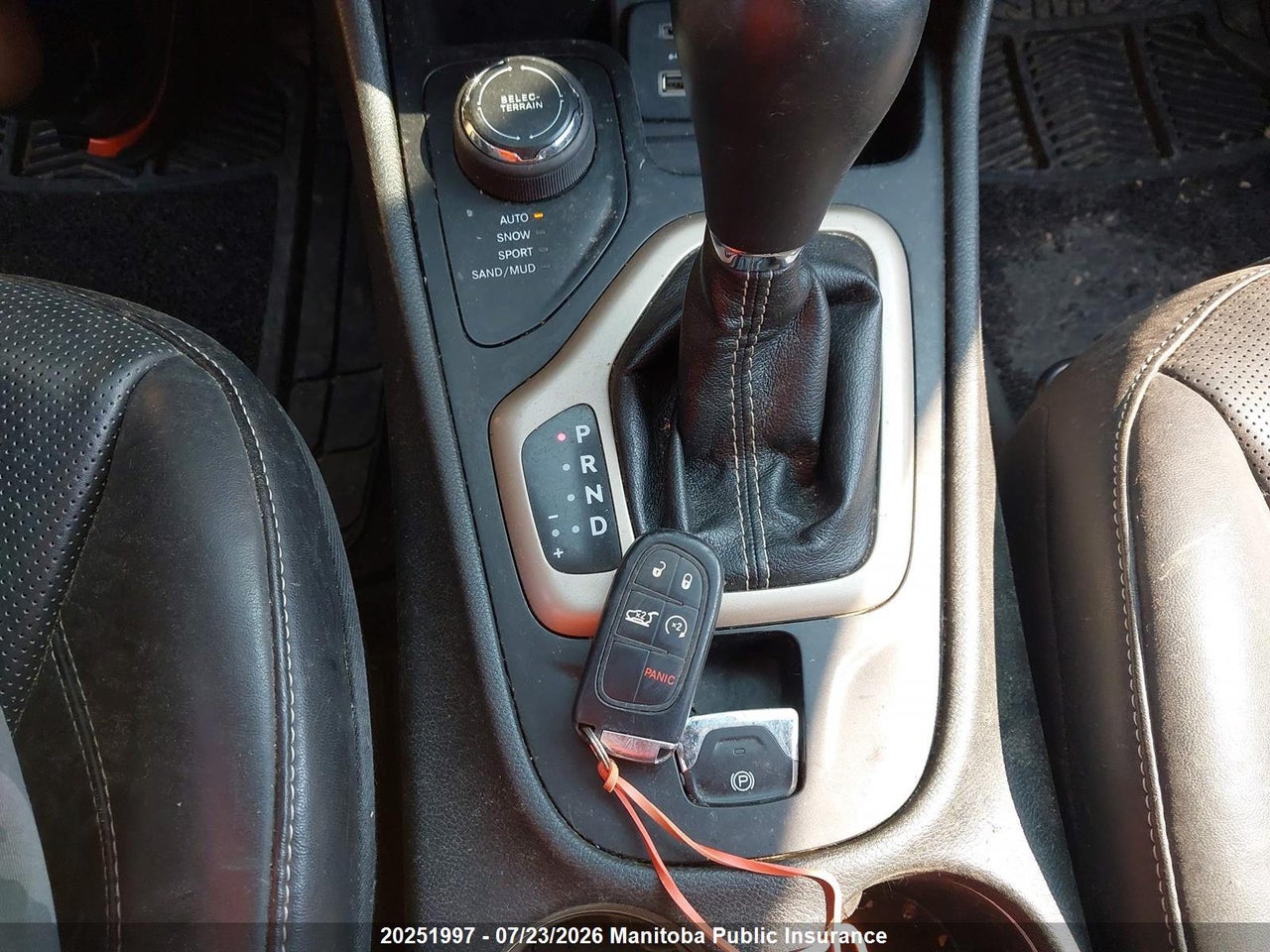 2015 JEEP CHEROKEE LIMITED thumbnail 11