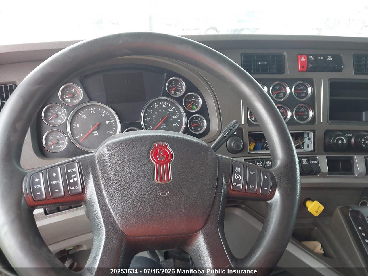 2018 KENWORTH T680 thumbnail 8