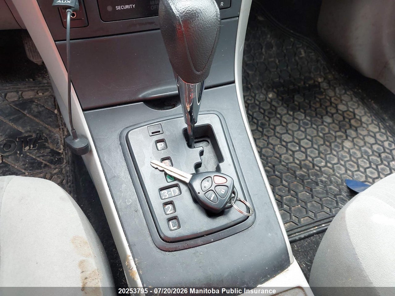 2013 TOYOTA COROLLA CE thumbnail 12