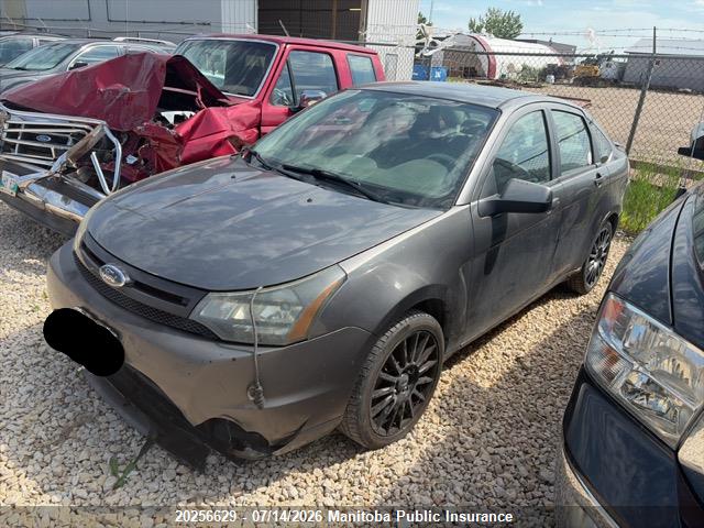 2010 FORD FOCUS SES thumbnail 3