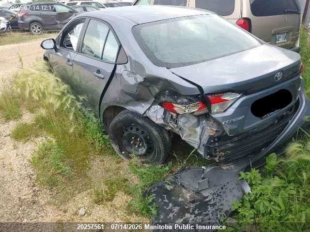 2022 TOYOTA COROLLA LE thumbnail 4