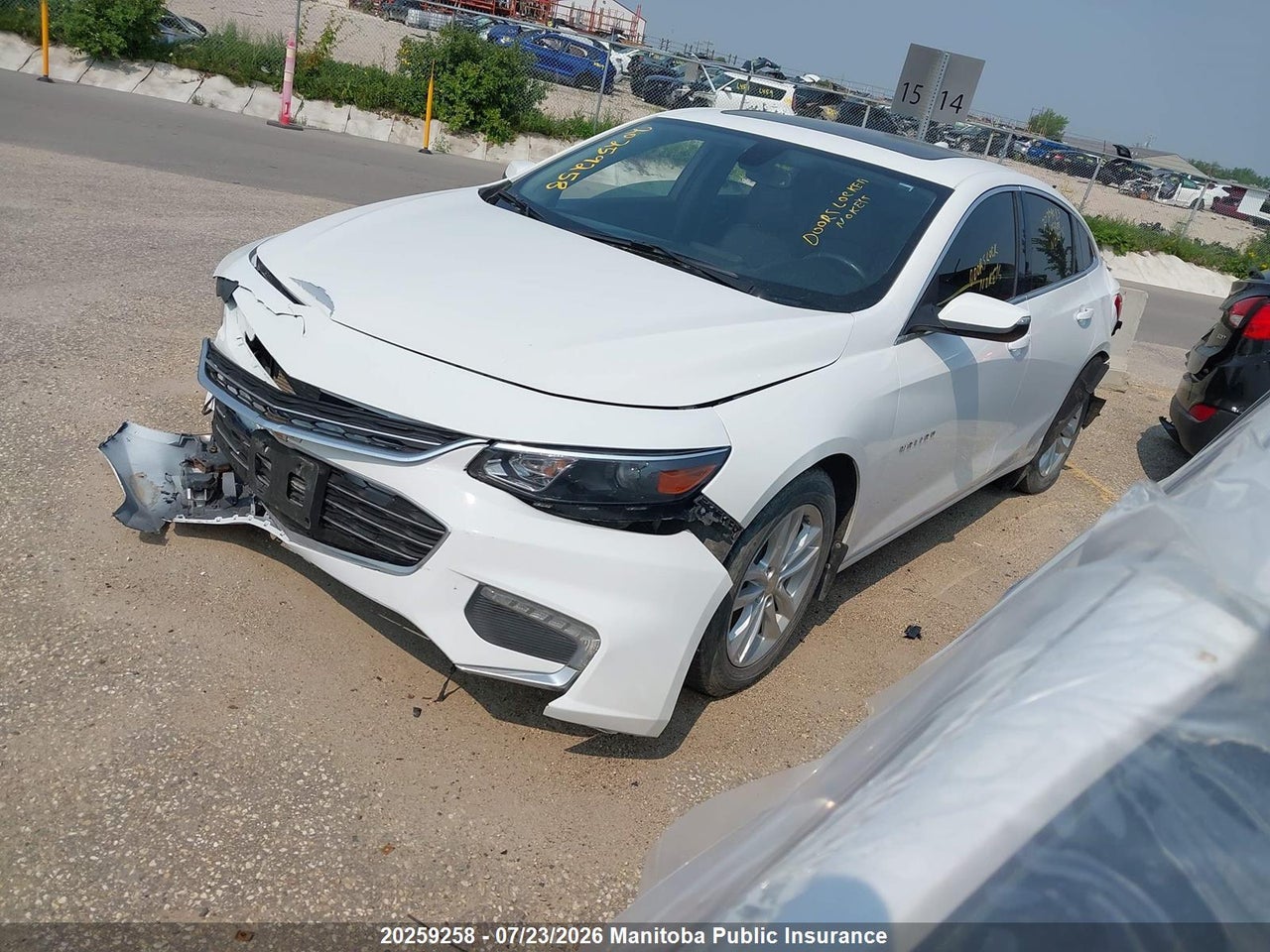 2017 CHEVROLET MALIBU LT thumbnail 3