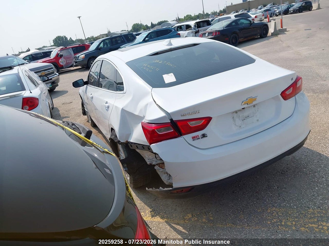 2017 CHEVROLET MALIBU LT thumbnail 4