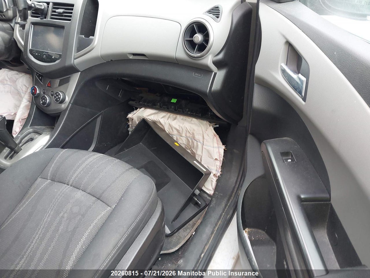 2016 CHEVROLET SONIC LS thumbnail 6