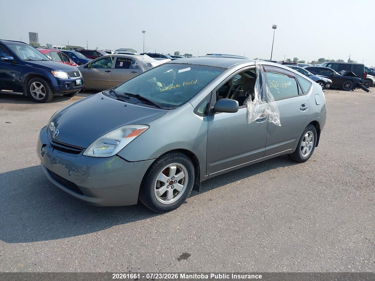 2004 TOYOTA PRIUS thumbnail 3
