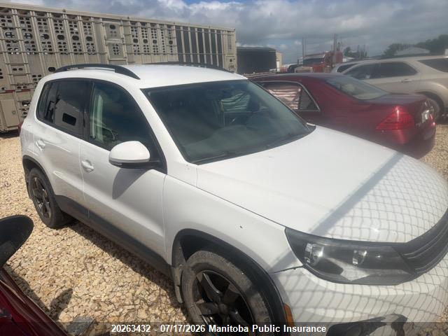 2014 VOLKSWAGEN TIGUAN 2.0 TSI thumbnail 2