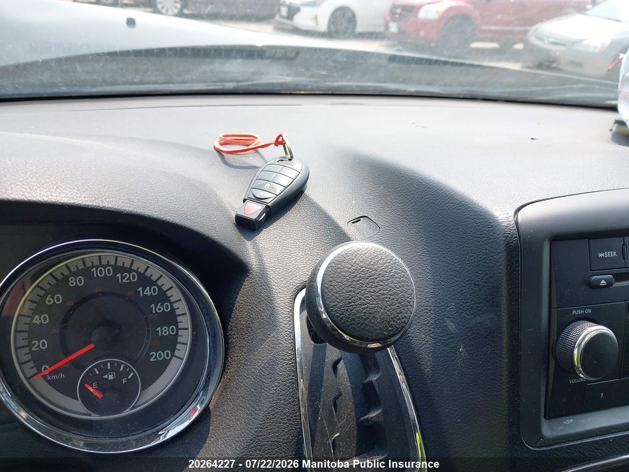 2012 DODGE GRAND CARAVAN CREW thumbnail 11