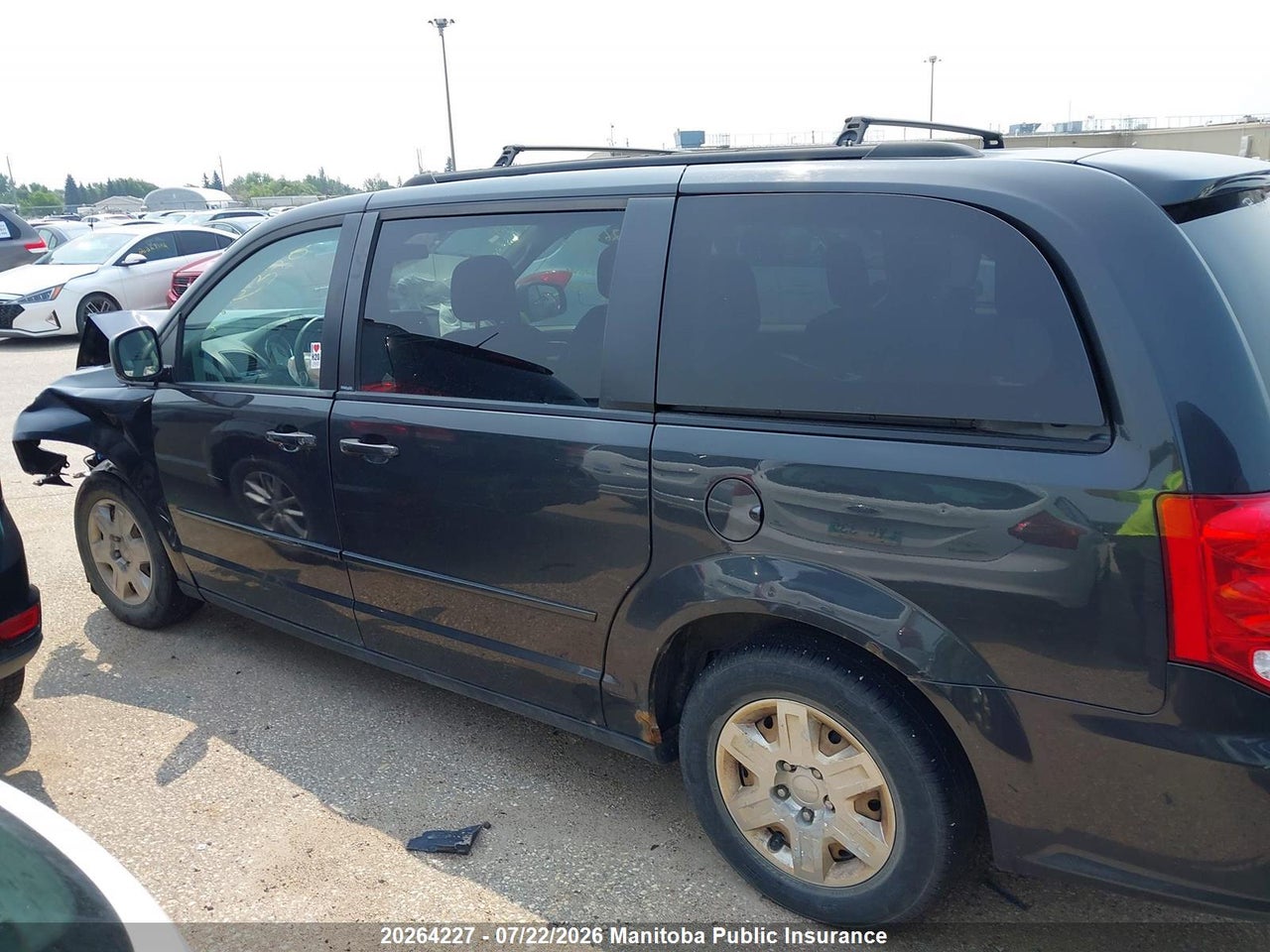2012 DODGE GRAND CARAVAN CREW thumbnail 4