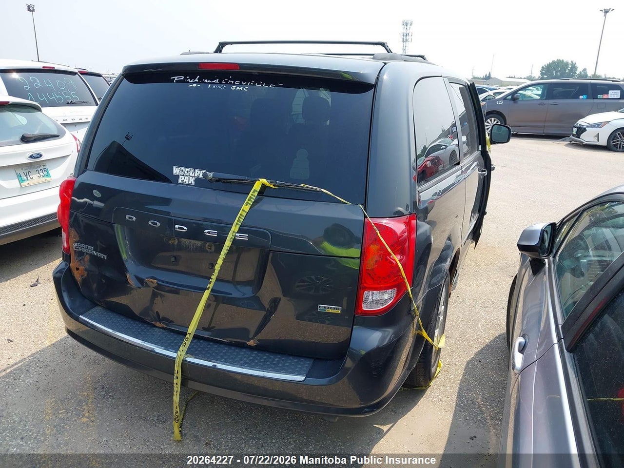 2012 DODGE GRAND CARAVAN CREW thumbnail 5