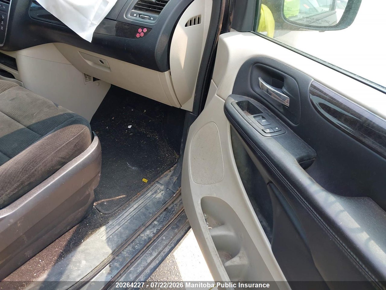 2012 DODGE GRAND CARAVAN CREW thumbnail 6