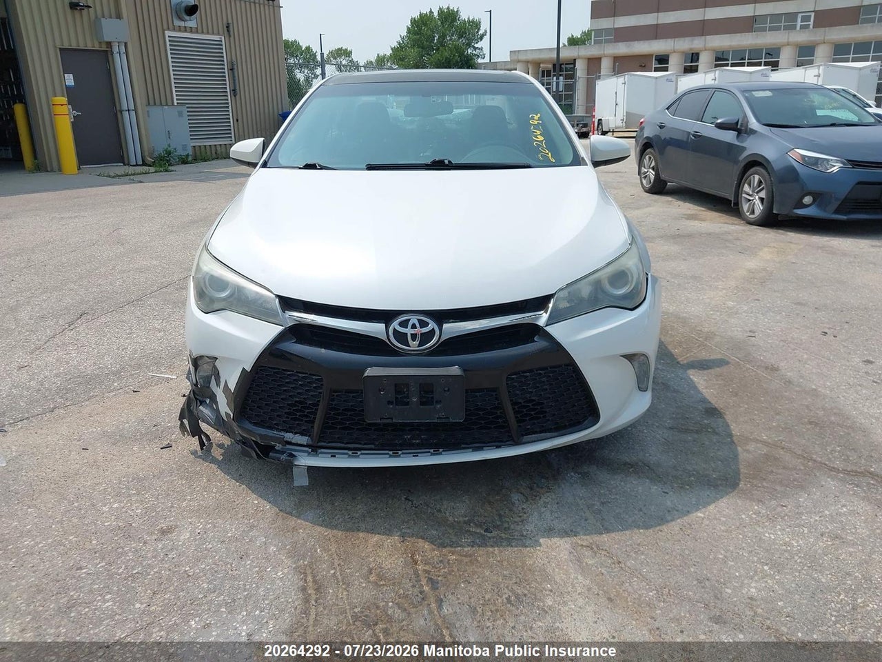 2015 TOYOTA CAMRY XSE thumbnail 12