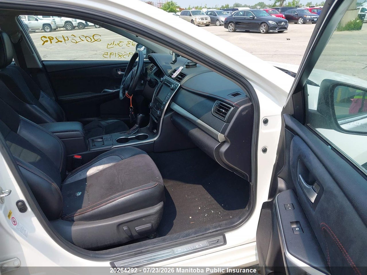 2015 TOYOTA CAMRY XSE thumbnail 6