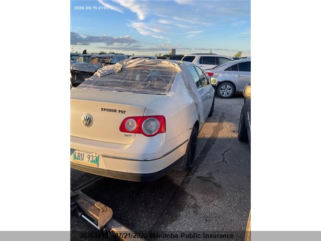 2008 VOLKSWAGEN PASSAT 2.0T thumbnail 12