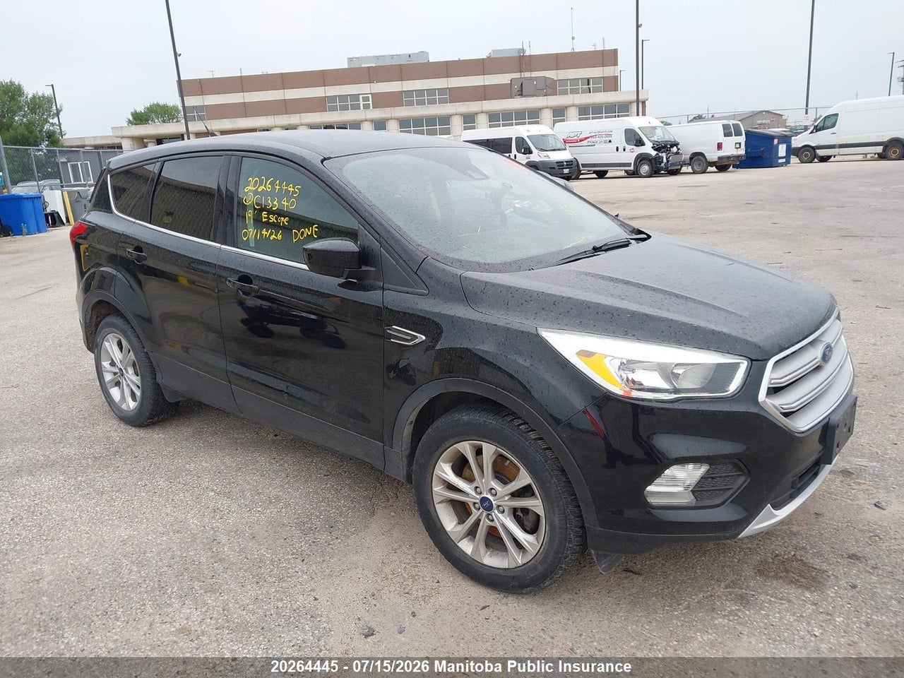 2019 FORD ESCAPE SE thumbnail 2