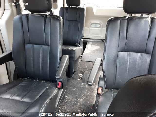 2016 DODGE GRAND CARAVAN CREW thumbnail 9