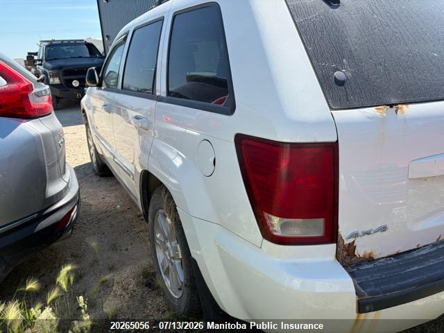 2010 JEEP GRAND CHEROKEE LAREDO thumbnail 4