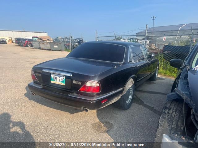 2000 JAGUAR XJ8 VANDEN PLAS thumbnail 5