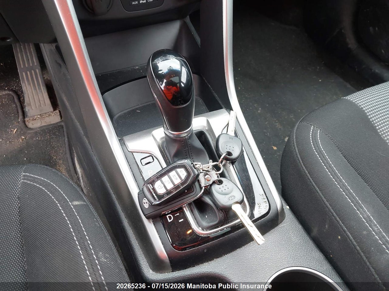 2015 HYUNDAI ELANTRA GT GLS thumbnail 12