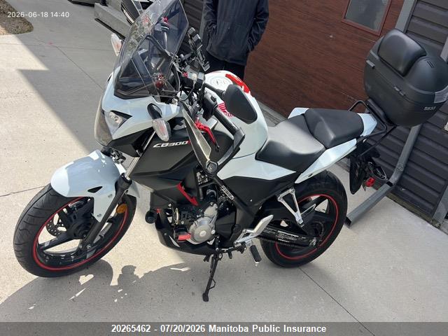 2015 HONDA CB300FA thumbnail 3
