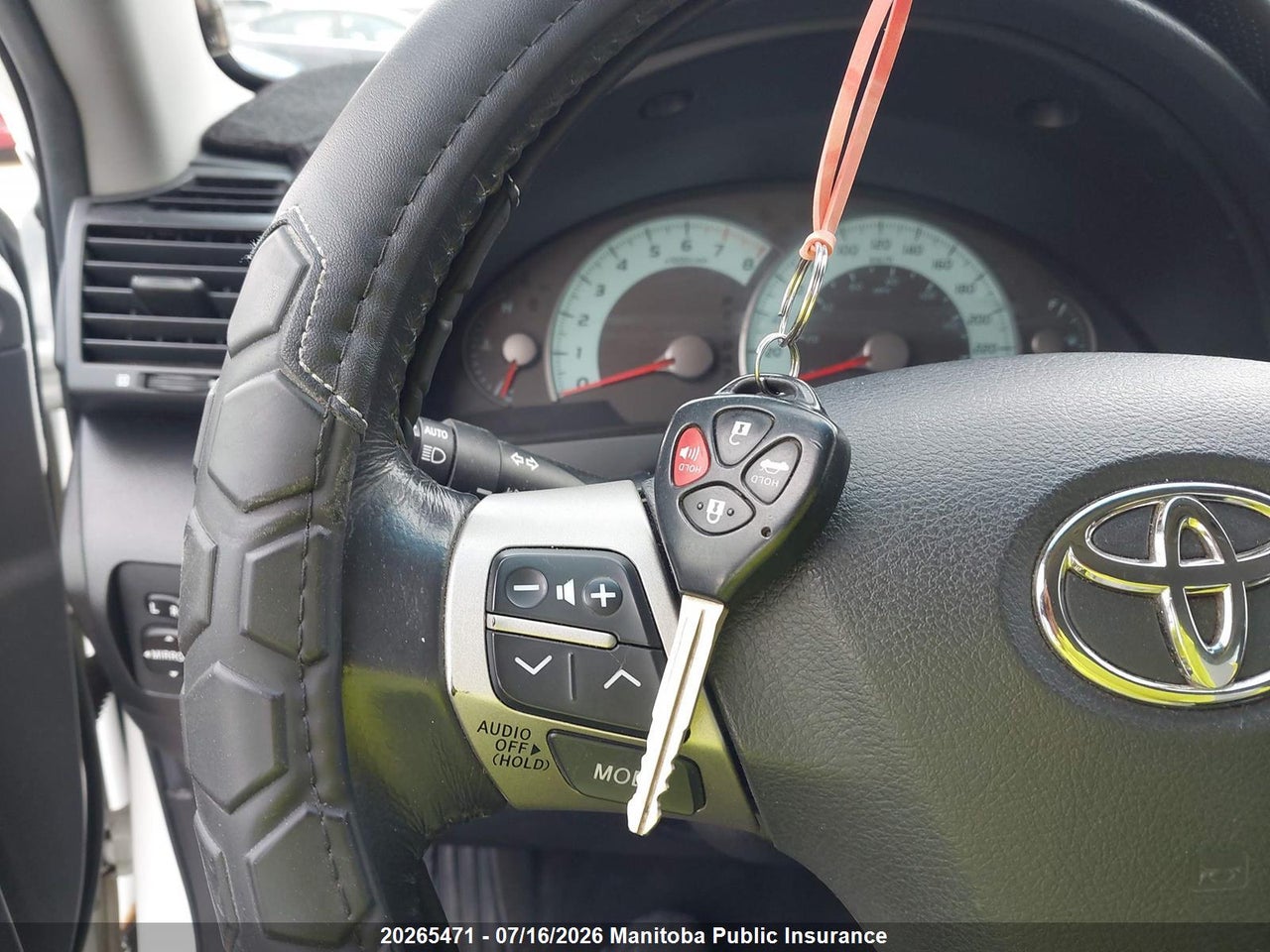 2009 TOYOTA CAMRY SE thumbnail 8