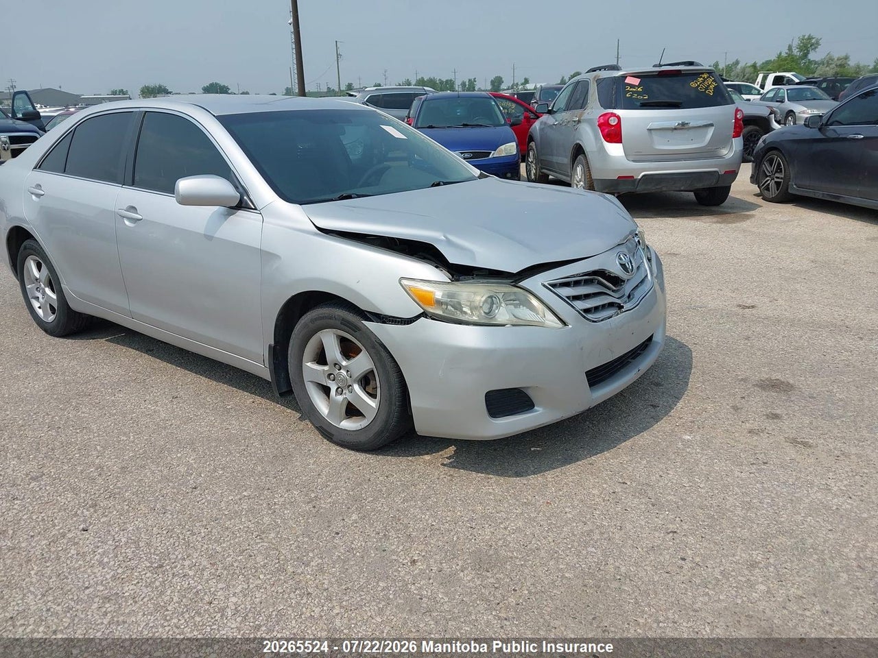 2011 TOYOTA CAMRY LE thumbnail 2