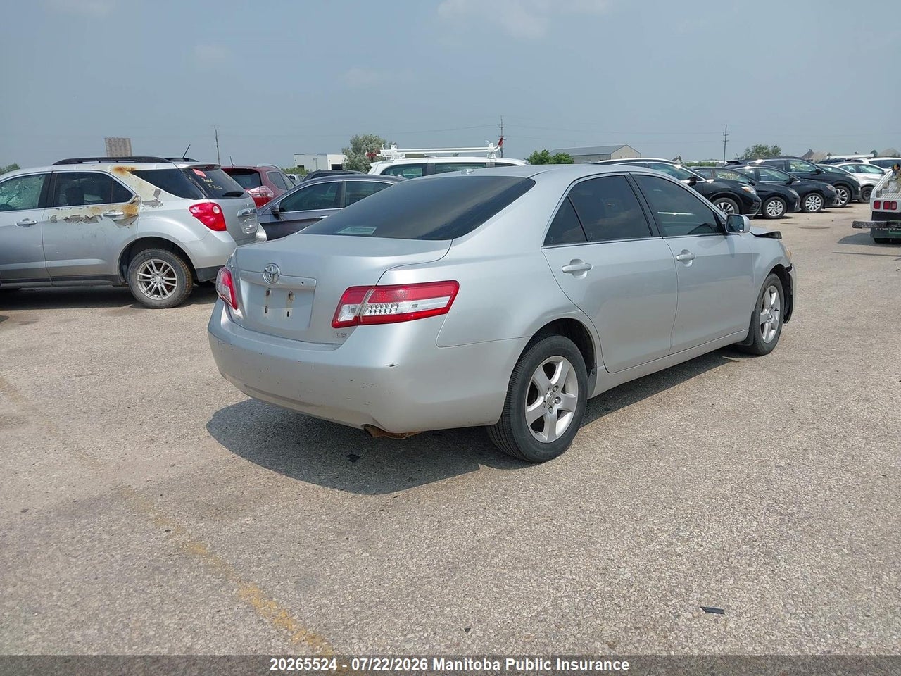 2011 TOYOTA CAMRY LE thumbnail 5