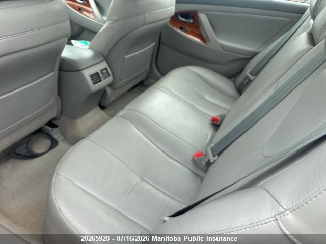 2010 TOYOTA CAMRY XLE thumbnail 9