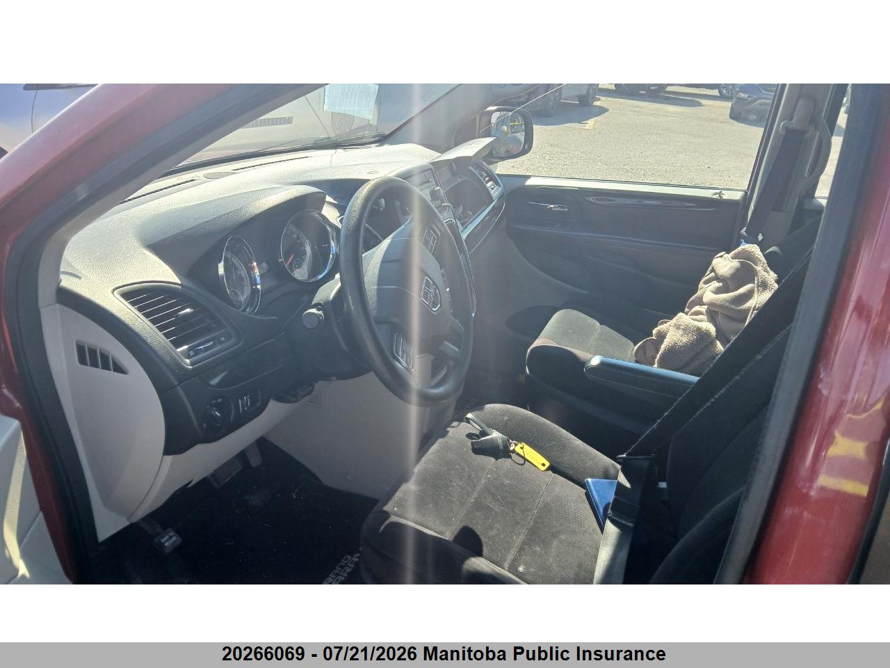 2013 DODGE GRAND CARAVAN SE thumbnail 6